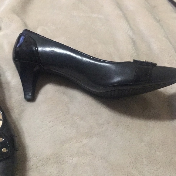 Cole Haan lady’s pumps NWOT - Picture 7 of 8